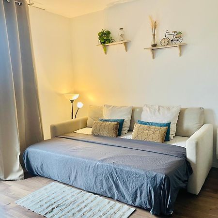 Appartement T2 Ideal Pour Familles Ou Sejour D Affaire อาร์ฌ็องเตย ภายนอก รูปภาพ