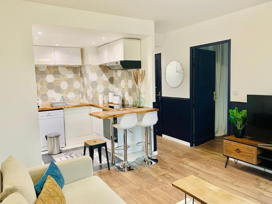 Appartement T2 Ideal Pour Familles Ou Sejour D Affaire อาร์ฌ็องเตย ภายนอก รูปภาพ