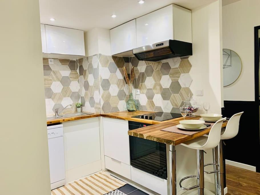 Appartement T2 Ideal Pour Familles Ou Sejour D Affaire อาร์ฌ็องเตย ภายนอก รูปภาพ