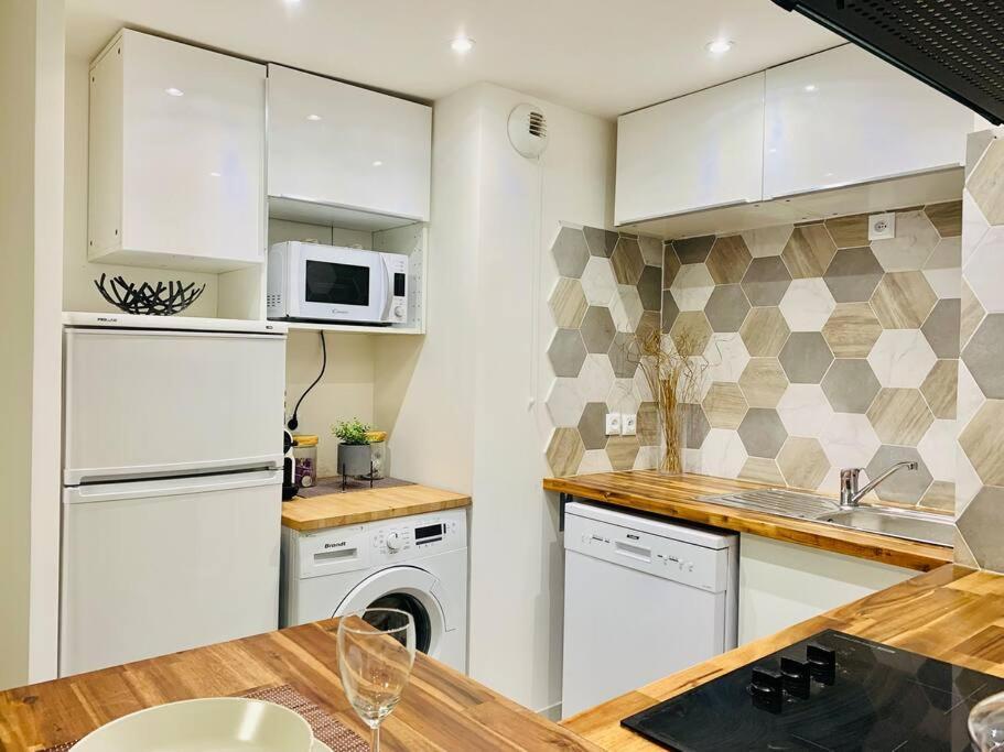 Appartement T2 Ideal Pour Familles Ou Sejour D Affaire อาร์ฌ็องเตย ภายนอก รูปภาพ