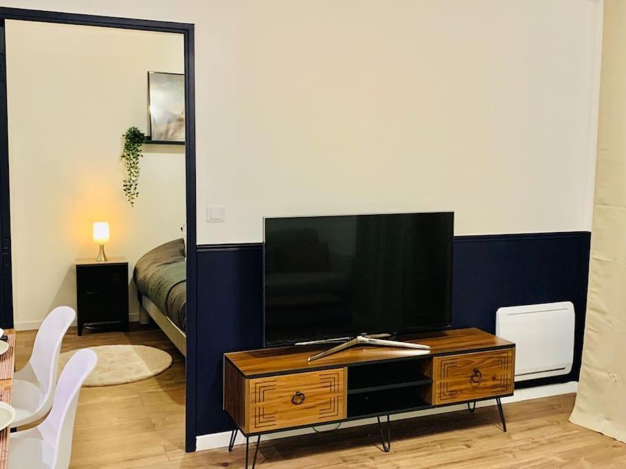 Appartement T2 Ideal Pour Familles Ou Sejour D Affaire อาร์ฌ็องเตย ภายนอก รูปภาพ