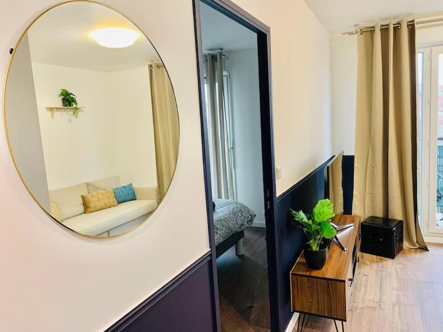 Appartement T2 Ideal Pour Familles Ou Sejour D Affaire อาร์ฌ็องเตย ภายนอก รูปภาพ